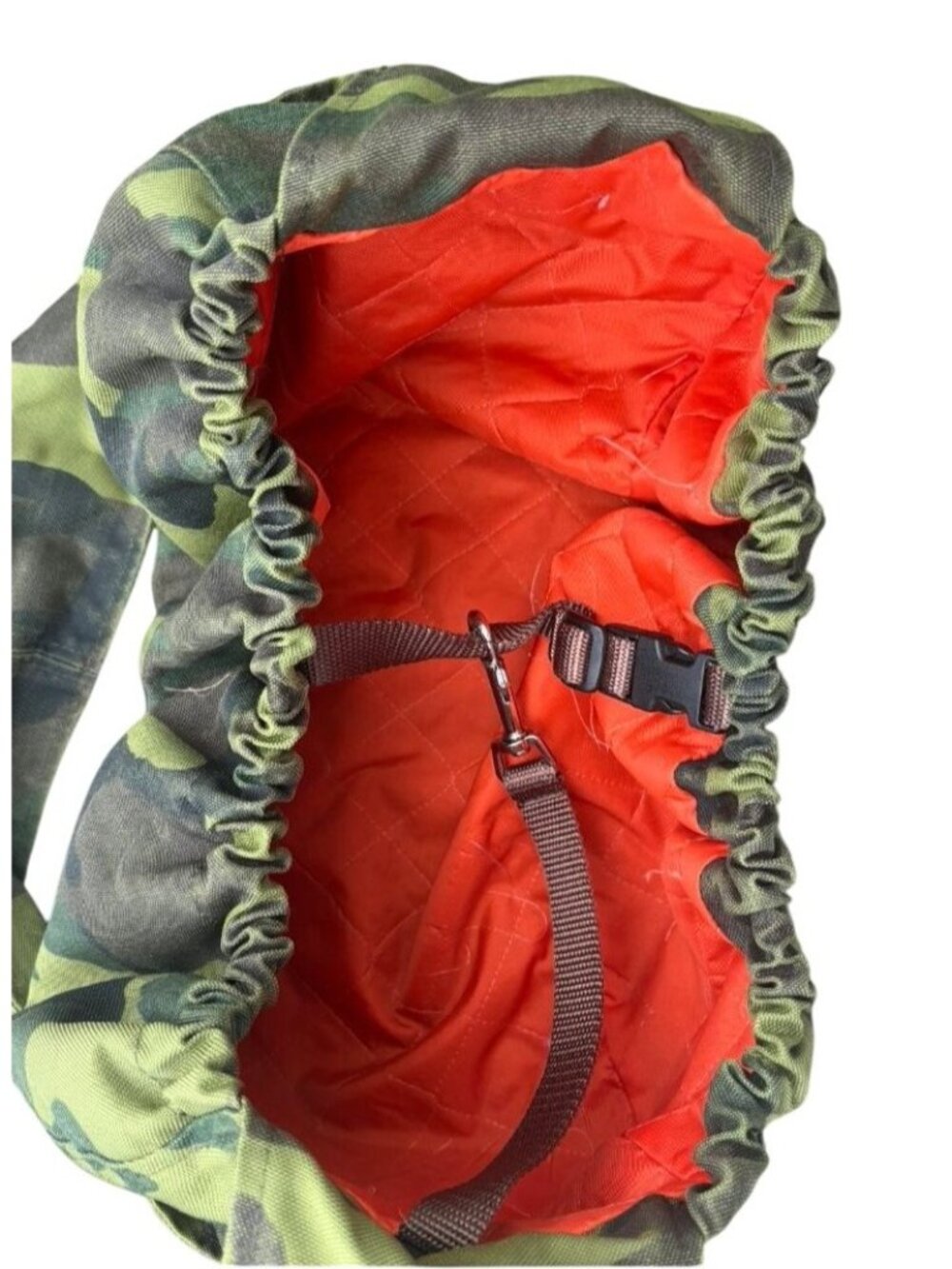 Wagwear Messenger Pouch Carrier in Camo - Picture 4 of 6